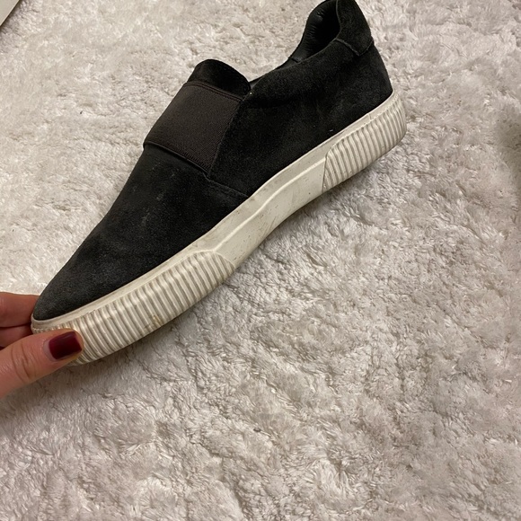 ✨Vince Suede Slip-on Sneakers - Picture 3 of 3